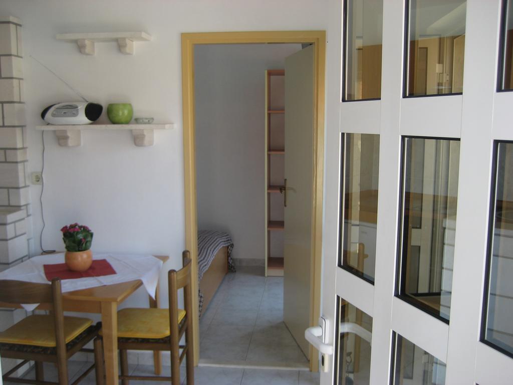 Apartments Katica Lumbarda Pokój zdjęcie