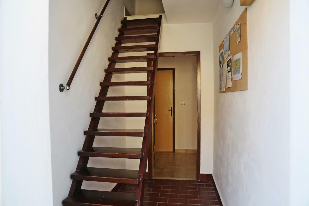 Apartments Katica Lumbarda Zewnętrze zdjęcie