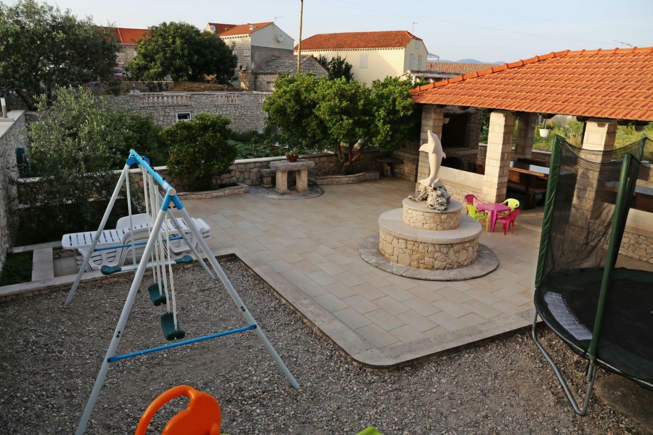 Apartments Katica Lumbarda Zewnętrze zdjęcie