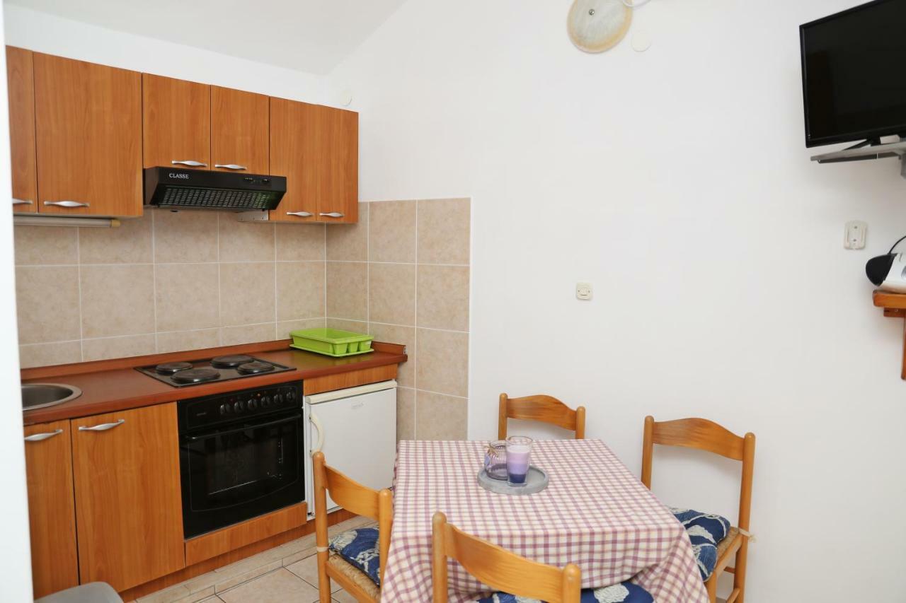 Apartments Katica Lumbarda Zewnętrze zdjęcie